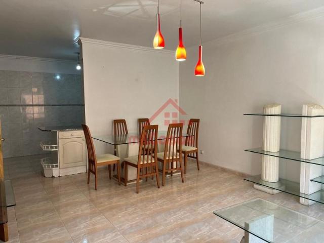 Apartamento venda em Tapada das Mercês, Sintra