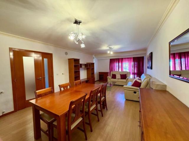 Apartamento alugar em Sintra, Sintra (Santa Maria e São Miguel, São Martinho e São Pedro de Penaferrim)