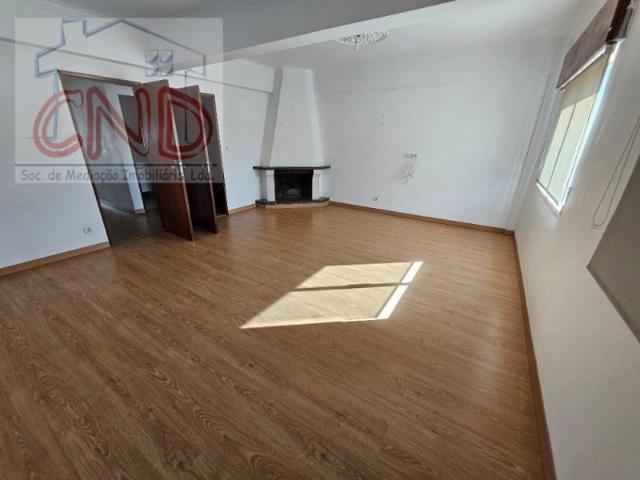 Apartamento alugar em Sintra