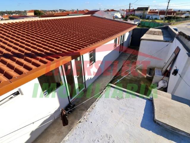 Casa venda em Varatojo, Torres Vedras
