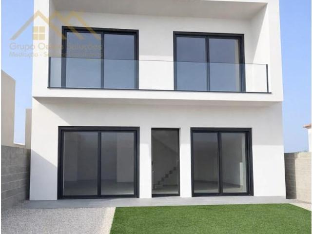 Casa venda em Varatojo, Torres Vedras