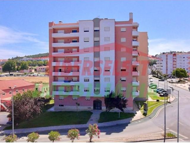 Apartamento venda em Varatojo, Torres Vedras