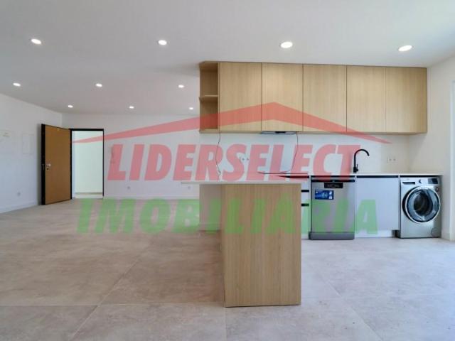 Apartamento venda em Varatojo, Torres Vedras