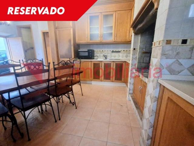 Casa venda em Varatojo, Torres Vedras