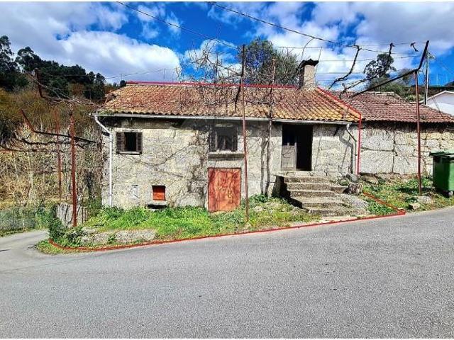 Casa venda em Parada Do Bouro, Braga