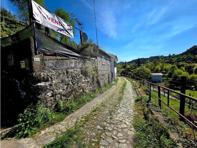Casa venda em Alto da Quinta, Parada Do Bouro