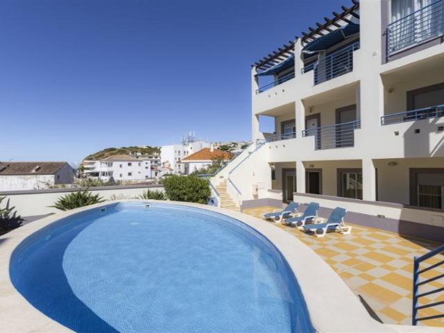 Apartamento venda em Vila Do Bispo