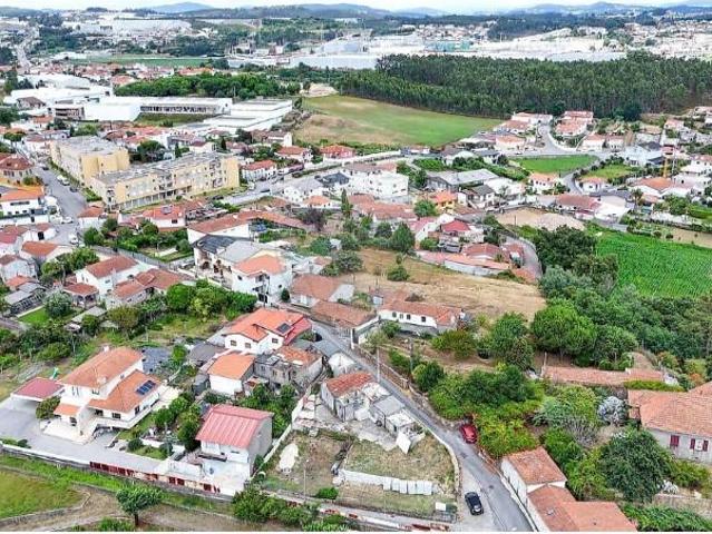 Casa venda em Portela, Vila Nova de Famalicão