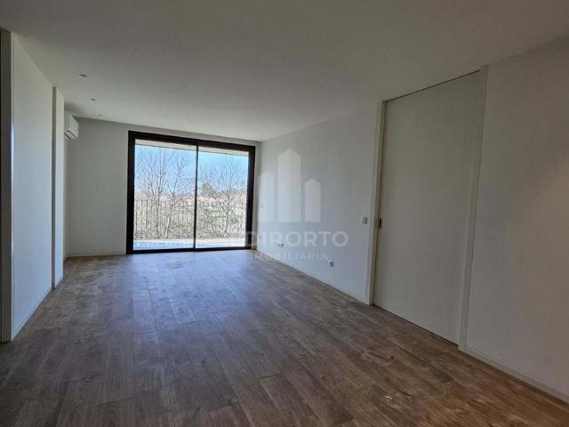 Apartamento venda em Vila Nova De Gaia, Porto