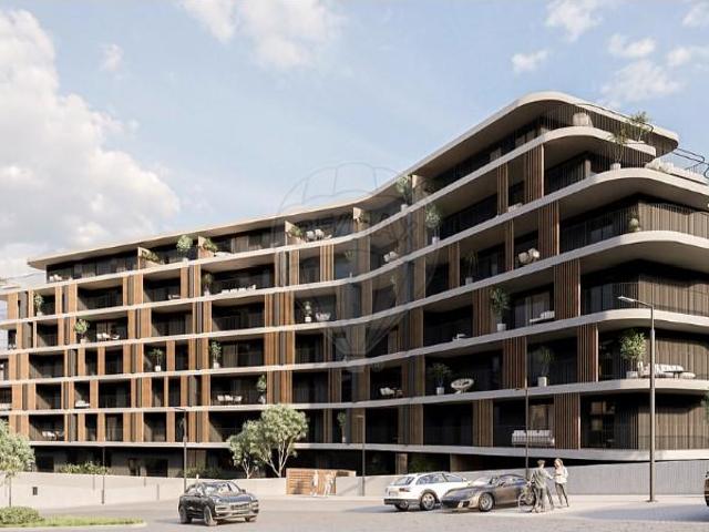 Apartamento venda em Oliveira do Douro, Vila Nova De Gaia