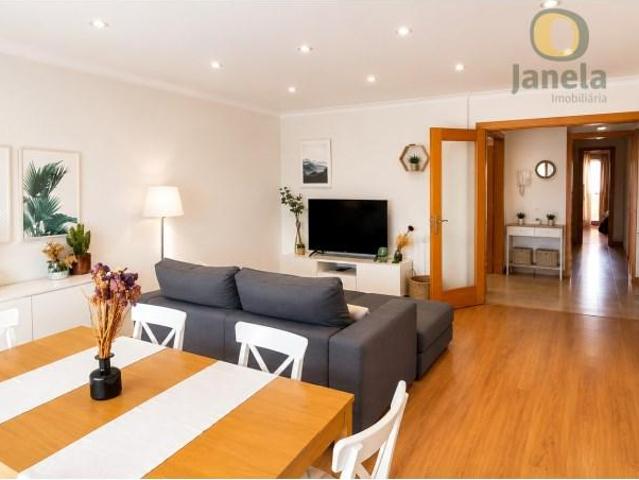 Apartamento venda em Laborim, Vila Nova De Gaia