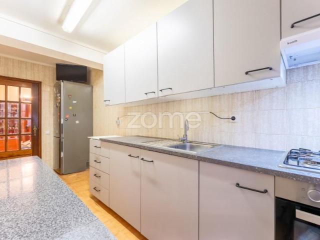 Apartamento venda em Laborim, Vila Nova De Gaia