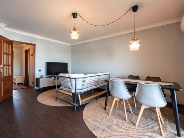 Apartamento alugar em Lugar do Castelo, Vila Nova De Gaia
