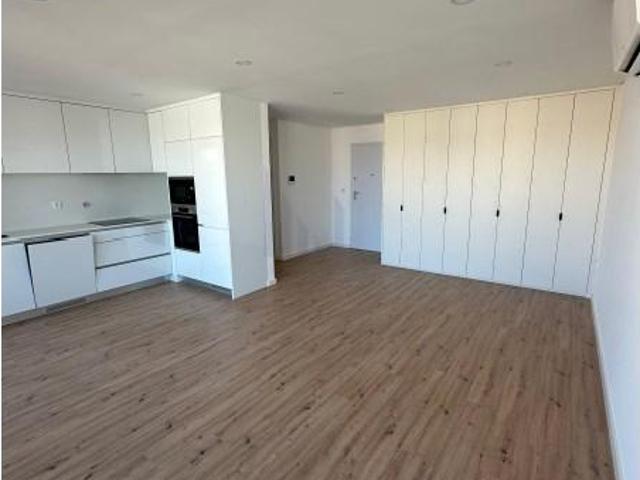 Apartamento venda em Laborim, Vila Nova De Gaia