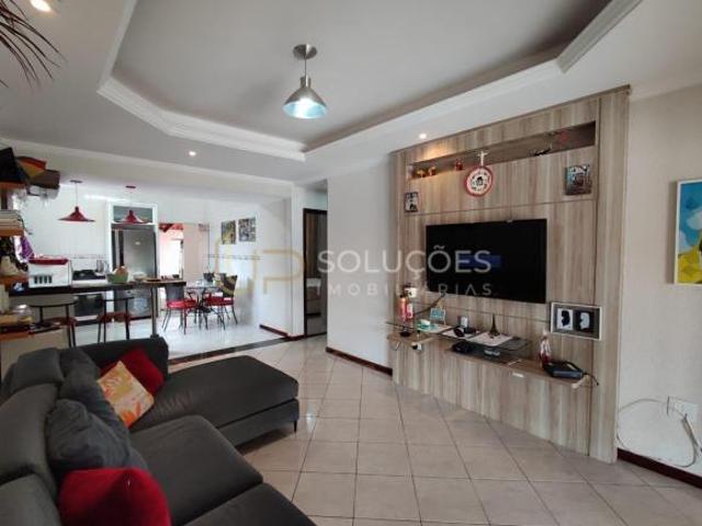 Casa venda em Região Geográfica Imediata do Distrito Federal, Região Integrada de Desenvolvimento do Distrito Federal e Entorno