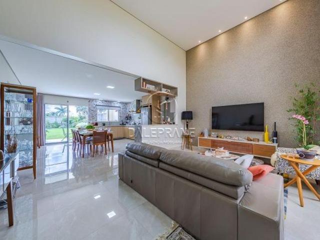 Casa venda em Águas Claras, Região Geográfica Intermediária do Distrito Federal