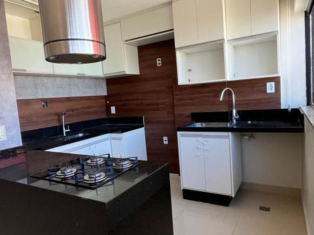 Apartamento venda em Região Geográfica Imediata do Distrito Federal, Região Integrada de Desenvolvimento do Distrito Federal e Entorno