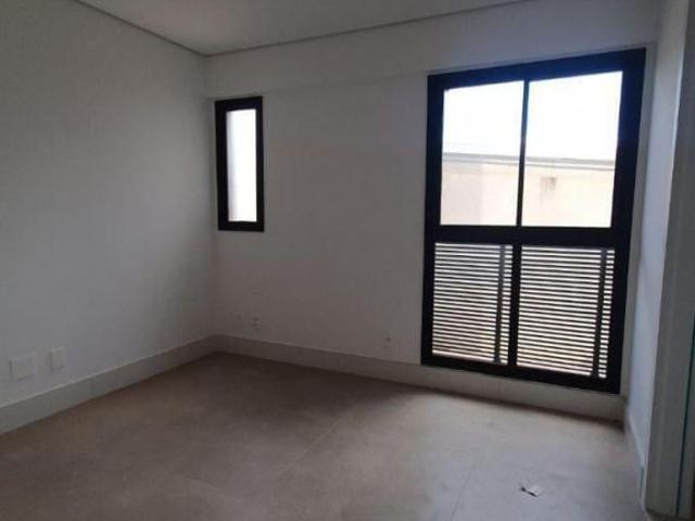 Apartamento venda em Região Geográfica Imediata do Distrito Federal, Região Integrada de Desenvolvimento do Distrito Federal e Entorno