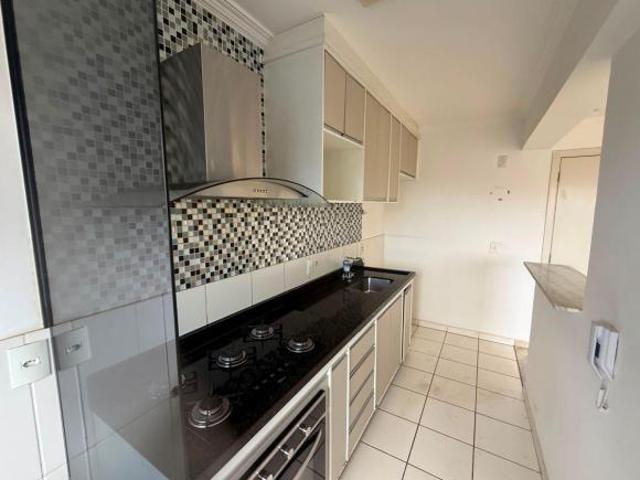 Apartamento venda em Região Geográfica Imediata do Distrito Federal, Região Integrada de Desenvolvimento do Distrito Federal e Entorno