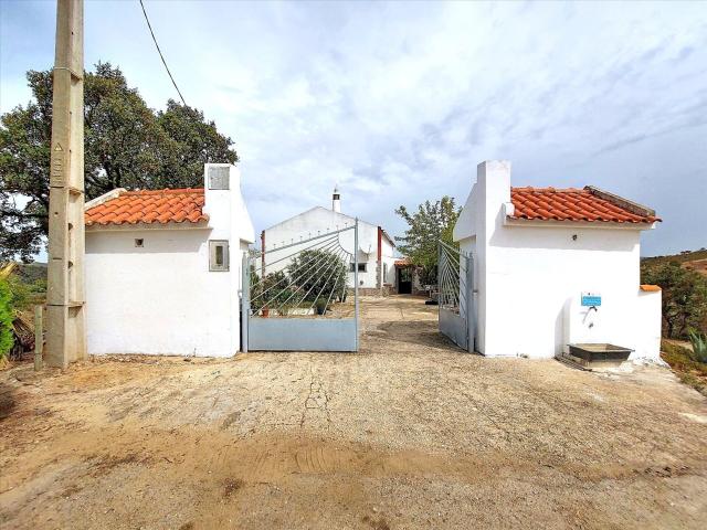 Vivenda venda em Ameixial, Loulé