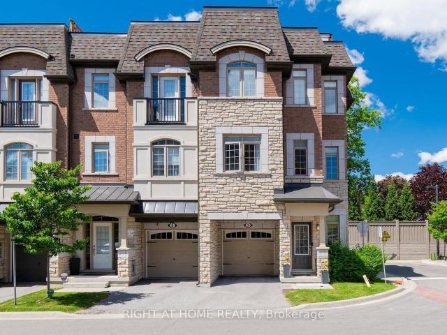 Townhouse for sale in Woburn, Ontario