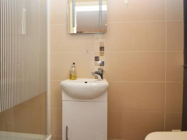 Apartment for rent in Bromley-by-Bow, Bow