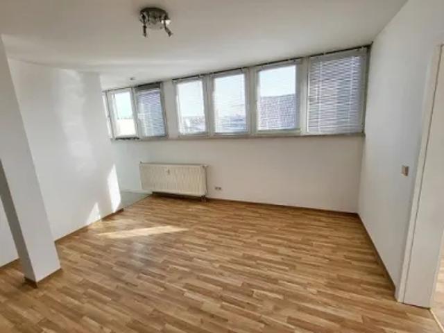 Apartment mieten in Heinsdorfergrund, Sachsen
