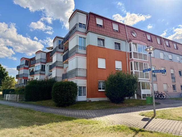 Dachgeschosswohnung kaufen in Rackwitz, Nordsachsen