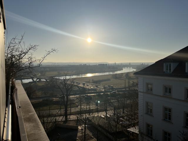 Dachgeschosswohnung kaufen in Dresden, Sachsen