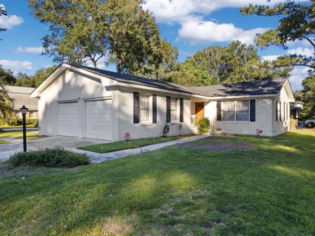 House for sale in Otranto, Hanahan
