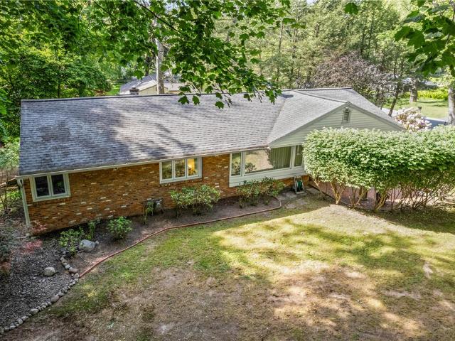 House for sale in Pittsford, New York