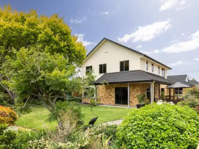 House for sale in Hastings