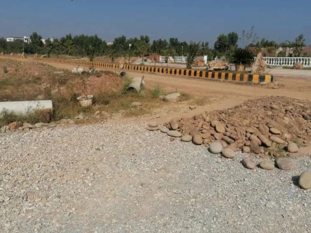 Land for sale in Islamabad