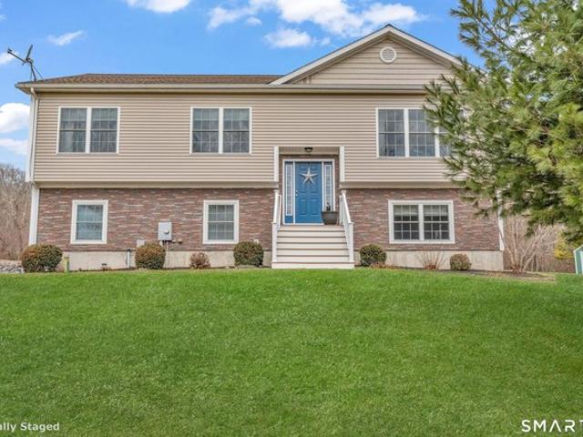 House for sale in Newtown, Connecticut