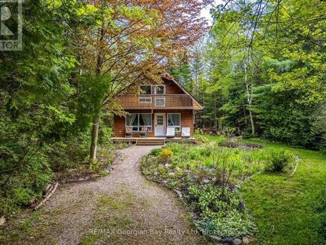 House for sale in Tiny, Ontario