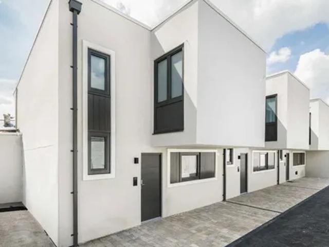 House for rent in College Park, Greater London