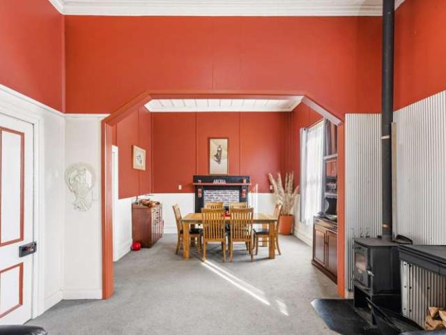 House for sale in Fairdown, West Coast