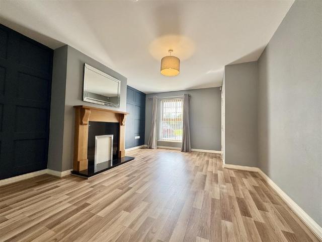 Townhouse for rent in Newtownards, Northern Ireland