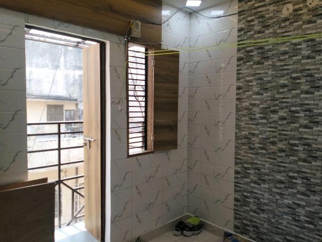 Flat for sale in Shastri Nagar, Delhi