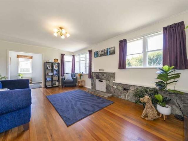 House for rent in Pauatahanui, Wellington