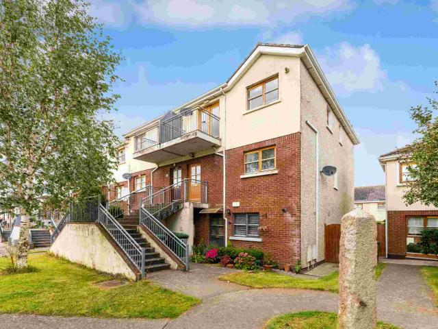 Apartment to rent in Kiltipper, Tallaght