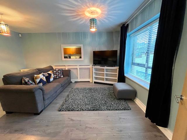 Apartment to rent in Kiltipper, Tallaght