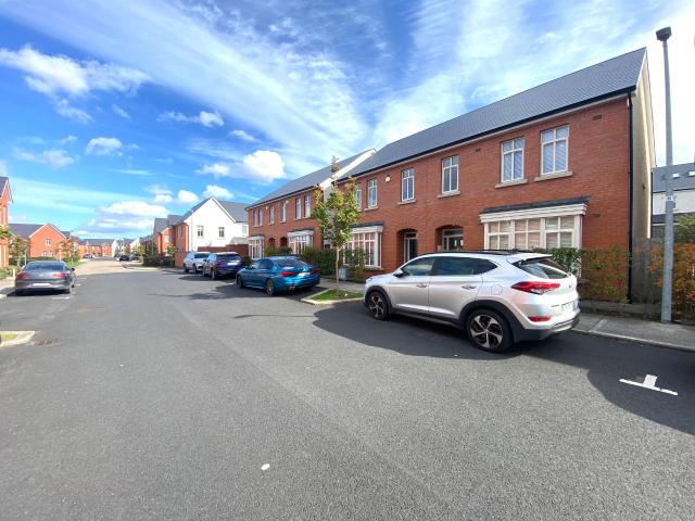 Apartment to rent in Citywest Village, County Dublin
