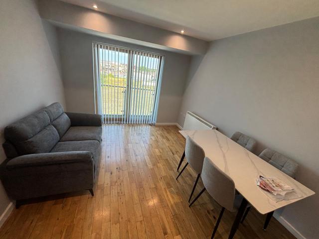 Apartment to rent in Bluebell, North Tipperary