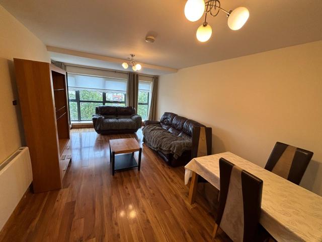 Apartment to rent in Bluebell, North Tipperary