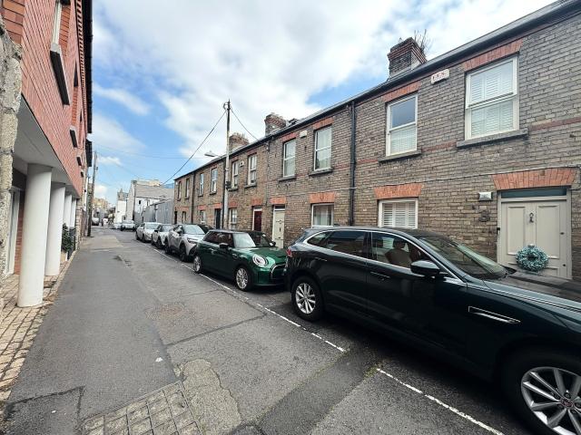 Apartment to rent in Bluebell, North Tipperary