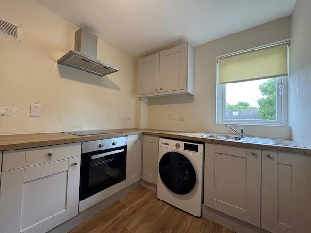 Apartment to rent in Bluebell, North Tipperary
