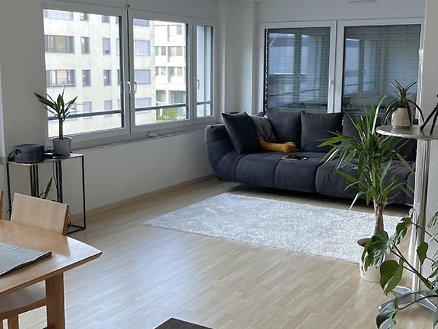 Apartment mieten in Einigen, Zürich