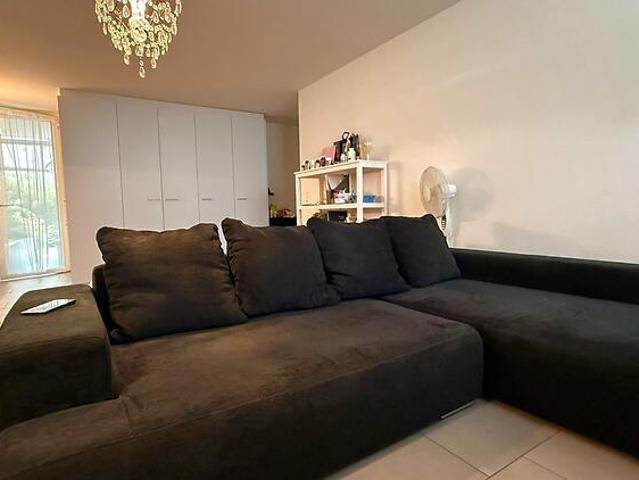 Apartment mieten in Einigen, Zürich