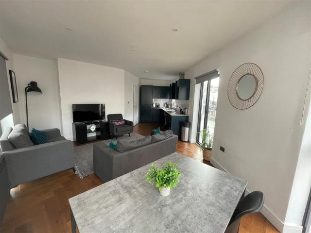 Apartment for rent in Hanover & Queen's Park, Brighton